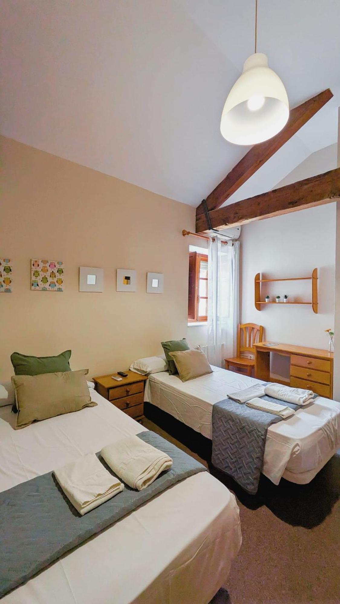 Hostal El Convent De Moncada Exterior photo